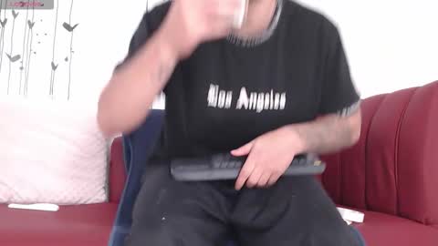    online show from September 9, 2025, 12:05 pm