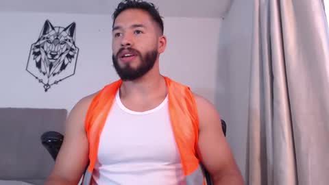 Snapshot of jack_master_muscle chatting on February 22, 2026, 10:41 pm jack and leah online show from February 22, 2026, 10:41 pm