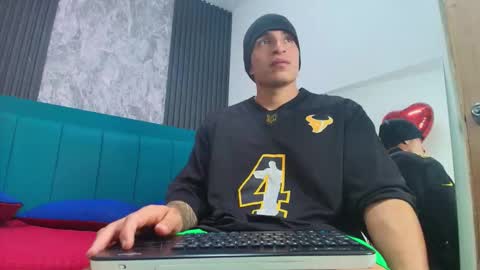 JACK PERGURTSON online show from March 3, 2026, 10:32 am