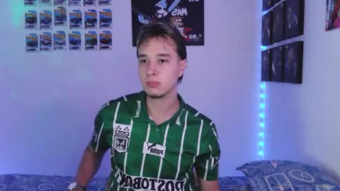 J online show from November 9, 2025, 7:50 am