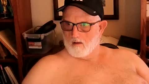 Snapshot of jackhardwick14 chatting on February 18, 2025, 7:32 am Jack online show from February 18, 2025, 7:32 am