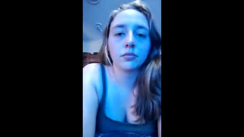 jackie20032005 online show from April 13, 2026, 8:14 pm