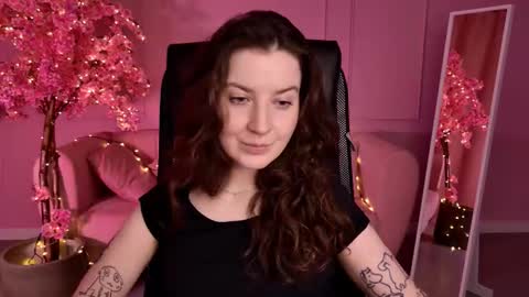 Snapshot of jackiebard chatting on September 25, 2025, 1:48 pm Jackie Byrd online show from September 25, 2025, 1:48 pm