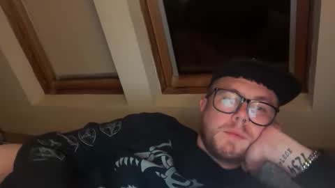 Snapshot of jackingitfordays chatting on October 3, 2025, 2:08 am Superdupersexytimes online show from October 3, 2025, 2:08 am