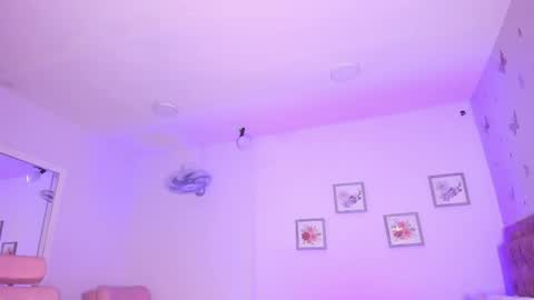 Jackk Russell  online show from April 18, 2026, 3:43 am