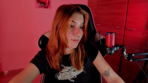 Snapshot of jacky_croft chatting on December 30, 2024, 4:20 am Linda Sofia help me get to 100 thumbs up online show from December 30, 2024, 4:20 am