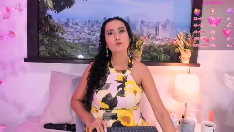 Snapshot of jacky_hoott chatting on February 15, 2025, 12:43 pm Jacky hoott online show from February 15, 2025, 12:43 pm