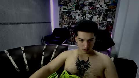 Snapshot of jackyrosee2323 chatting on October 23, 2025, 12:32 am jackyrosee2323 online show from October 23, 2025, 12:32 am