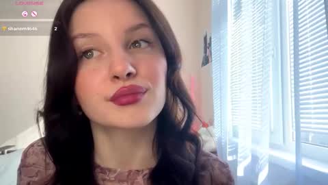 Lillian online show from March 26, 2026, 6:19 am