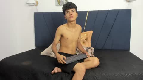 jacob_cum23 online show from June 17, 2026, 2:07 pm
