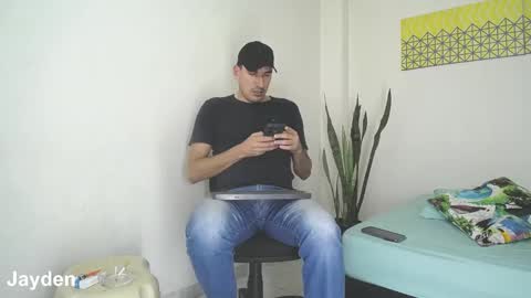 Jacob And Jayden online show from January 7, 2025, 7:28 pm