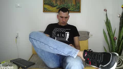 Jacob And Jayden online show from November 29, 2025, 6:44 pm