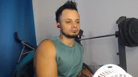 Snapshot of jacobjamess chatting on December 31, 2024, 12:46 pm jacobjamess online show from December 31, 2024, 12:46 pm