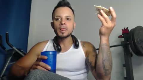 Snapshot of jacobjamess chatting on January 29, 2025, 2:30 am jacobjamess online show from January 29, 2025, 2:30 am