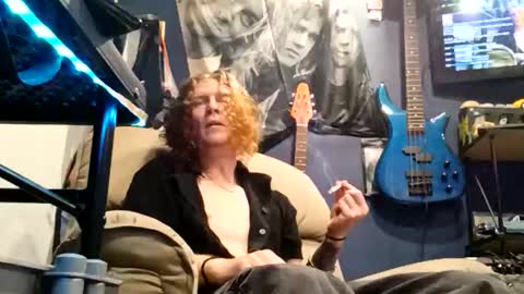jacobshotelroom online show from June 2, 2026, 7:05 pm