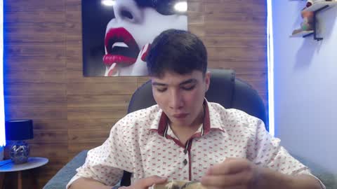 Snapshot of jacoob_smiith chatting on January 18, 2025, 9:13 pm Jacob online show from January 18, 2025, 9:13 pm