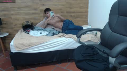 Snapshot of jacoob_smiith chatting on February 6, 2025, 11:48 pm Jacob online show from February 6, 2025, 11:48 pm