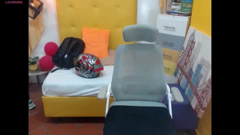 Snapshot of jacoob_smiith chatting on March 9, 2025, 12:20 pm Jacob online show from March 9, 2025, 12:20 pm