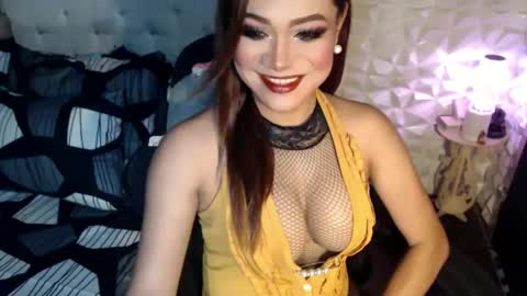 Snapshot of jacque_cole chatting on December 22, 2024, 1:34 am Jacque online show from December 22, 2024, 1:34 am