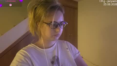 Snapshot of jacywinslat chatting on June 25, 2026, 1:15 pm jacywinslat online show from June 25, 2026, 1:15 pm