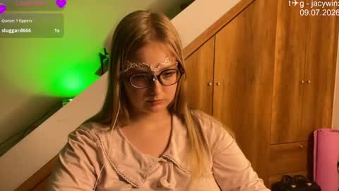 Snapshot of jacywinslat chatting on July 9, 2026, 2:21 pm jacywinslat online show from July 9, 2026, 2:21 pm