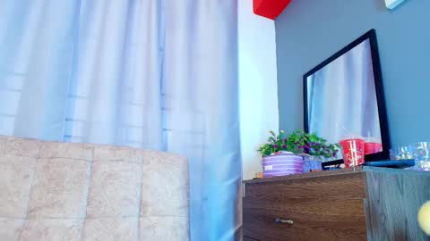 Snapshot of jade_brunnette chatting on November 2, 2025, 8:11 pm Jade Brunete online show from November 2, 2025, 8:11 pm