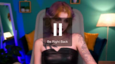 jade_castle online show from February 1, 2025, 5:07 am