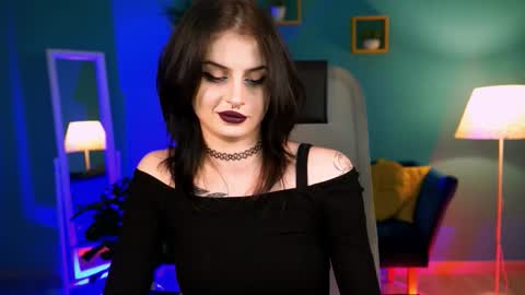 jade_castle online show from December 13, 2025, 7:53 pm