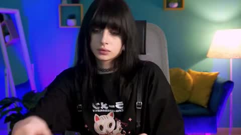 jade_castle online show from March 13, 2026, 4:35 pm