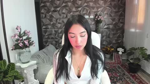 Snapshot of jade_porn chatting on December 11, 2024, 12:55 pm Jade independent model online show from December 11, 2024, 12:55 pm