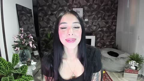 Snapshot of jade_porn chatting on January 5, 2025, 11:26 am Jade independent model online show from January 5, 2025, 11:26 am