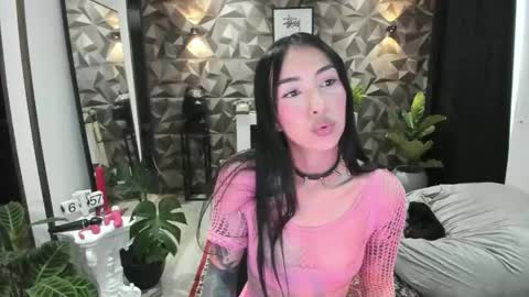 Snapshot of jade_porn chatting on February 14, 2025, 11:53 am Jade independent model online show from February 14, 2025, 11:53 am