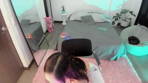 Jade  independent model online show from December 16, 2025, 12:32 pm