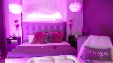 Snapshot of jade_storm_ chatting on September 25, 2025, 8:56 pm JADE online show from September 25, 2025, 8:56 pm