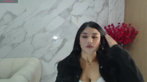 Snapshot of jade_tf chatting on June 9, 2026, 12:39 pm Jade online show from June 9, 2026, 12:39 pm