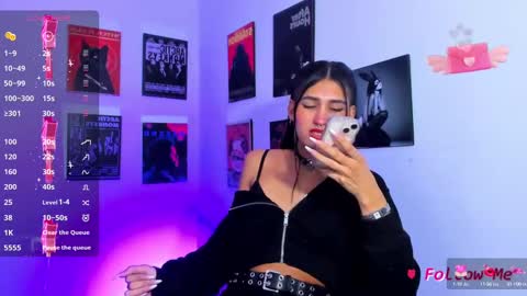 Jade Benett online show from March 7, 2025, 2:04 am