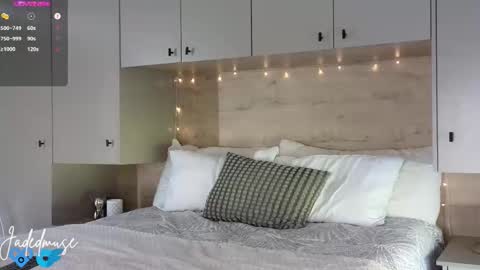 Jade online show from March 9, 2026, 8:18 am