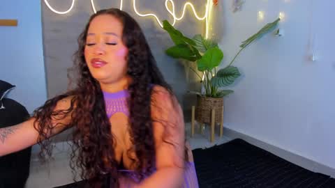 jadee__ online show from December 27, 2024, 2:58 am