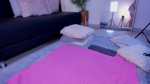 jadee__ online show from March 21, 2026, 3:11 am