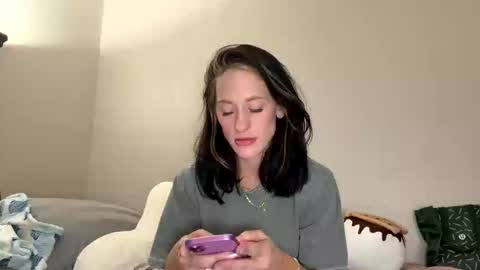 sexyeyes neverlie  online show from February 28, 2026, 1:23 pm