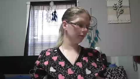 JadeLuv online show from February 23, 2026, 6:49 pm