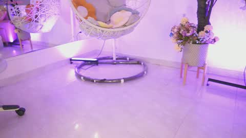 Snapshot of jadesummerr chatting on September 24, 2025, 11:35 am Jade Summer online show from September 24, 2025, 11:35 am