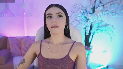 Jade Summer online show from December 19, 2025, 11:39 am