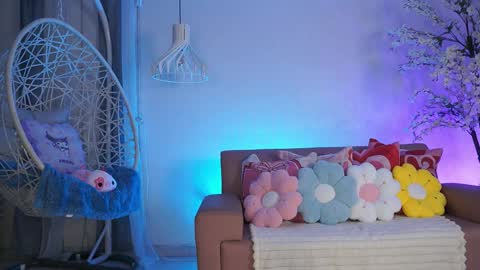 Jade Summer online show from March 28, 2026, 11:32 am