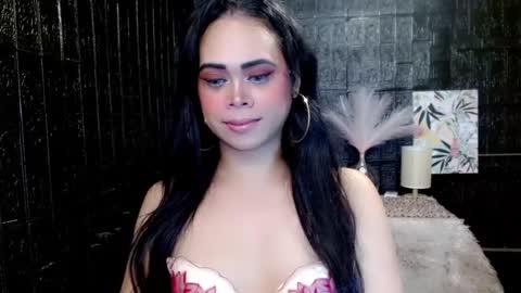 Jade online show from December 7, 2024, 12:24 pm