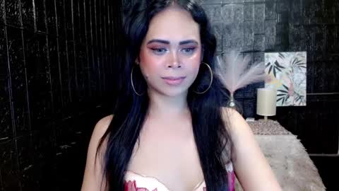 Jade online show from December 7, 2024, 3:41 pm