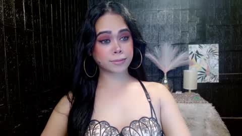 Jade online show from December 9, 2024, 1:24 pm