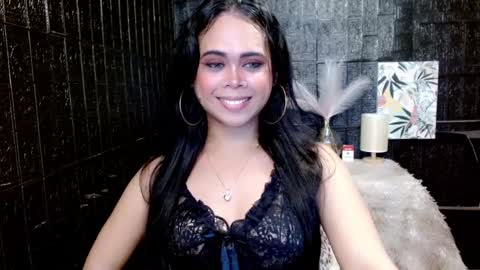 Jade online show from December 26, 2024, 2:27 pm