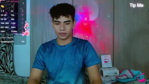 javi15  online show from December 12, 2024, 9:51 am