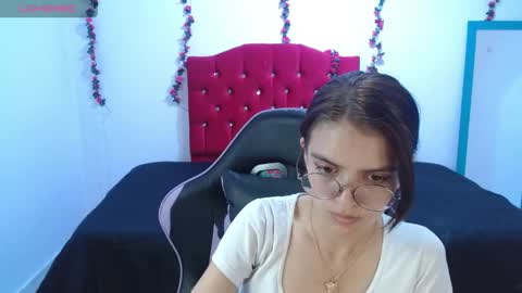 jaide387017 online show from May 27, 2026, 10:07 pm